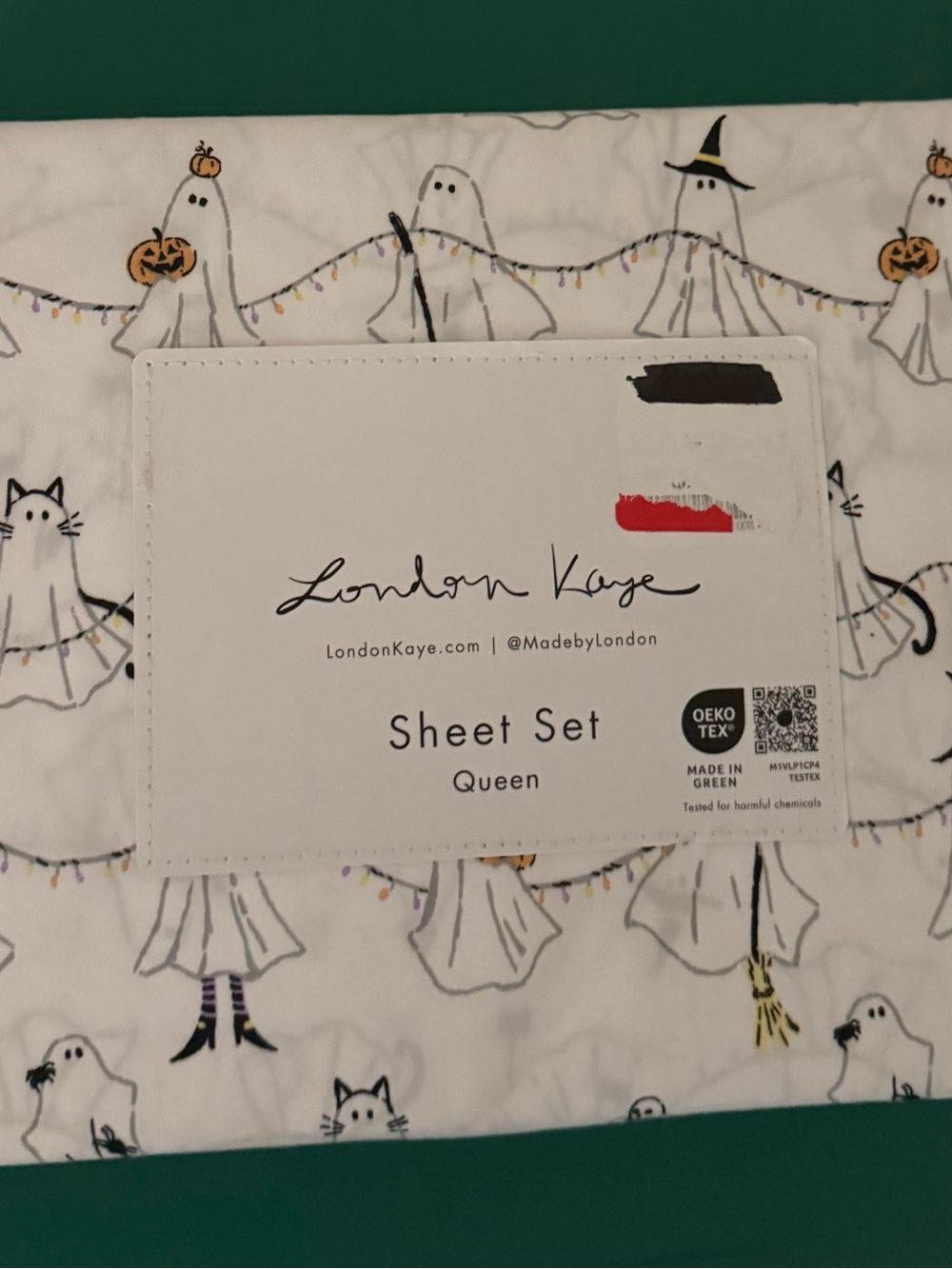 London Kaye Queen Sheet Set - White Halloween Ghost Print